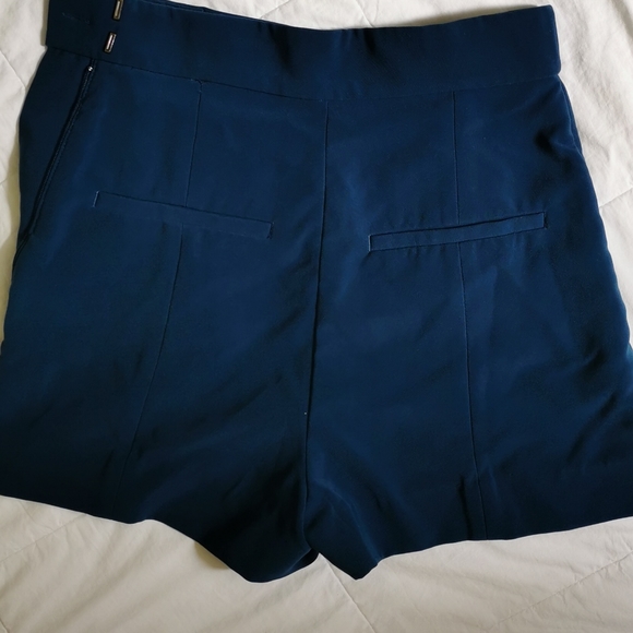 Short - Picture 2 of 2